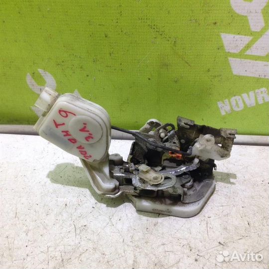 Замок двери задней левой Митсубиси Галант 9