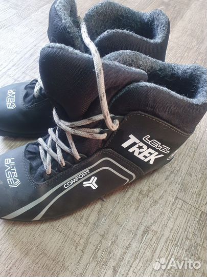 Лыжные ботинки