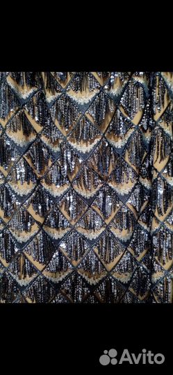 Вечернее платье