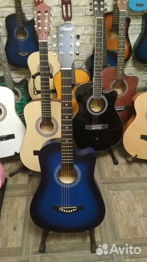 Акустическая гитара