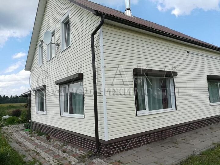 Дом 199,3 м² на участке 19 сот.