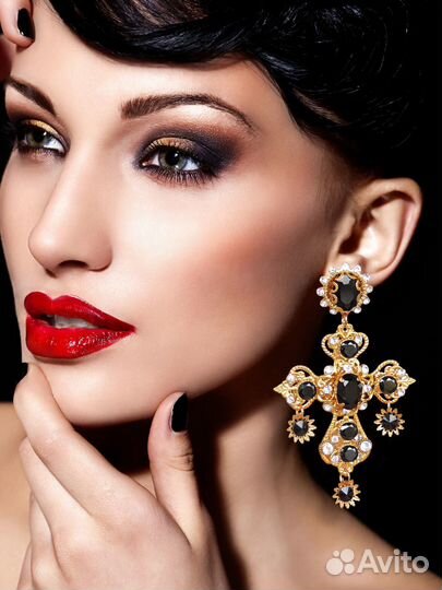 Серьги-кресты с кристаллами Сваровски