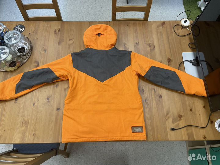 Сноубордическая куртка DC размер S