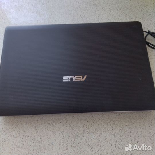 Ноутбук asus