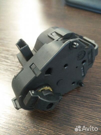 Моторчик заслонки печки Bmw 525I E60 N52B25AF 2006