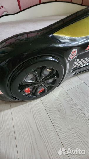 Детская кровать машина с матрасом