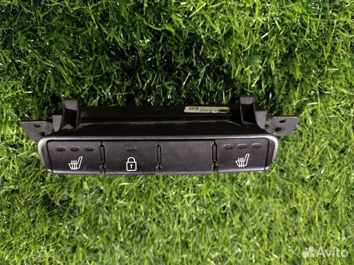 Блок кнопок Kia Ceed (JD) II