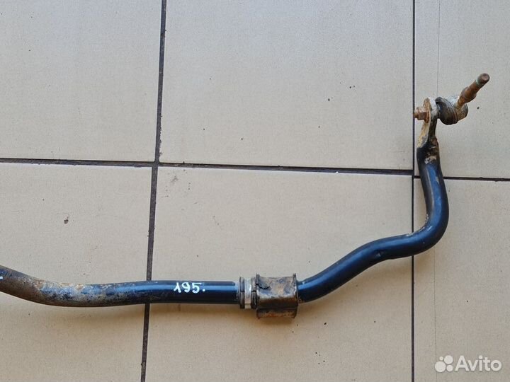 Стабилизатор передний задний Kia Magentis 2001г