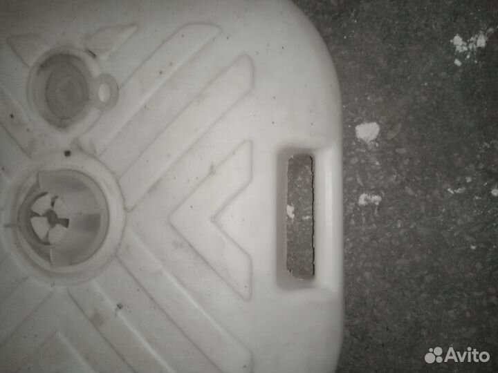 Подставка под уличный зонт