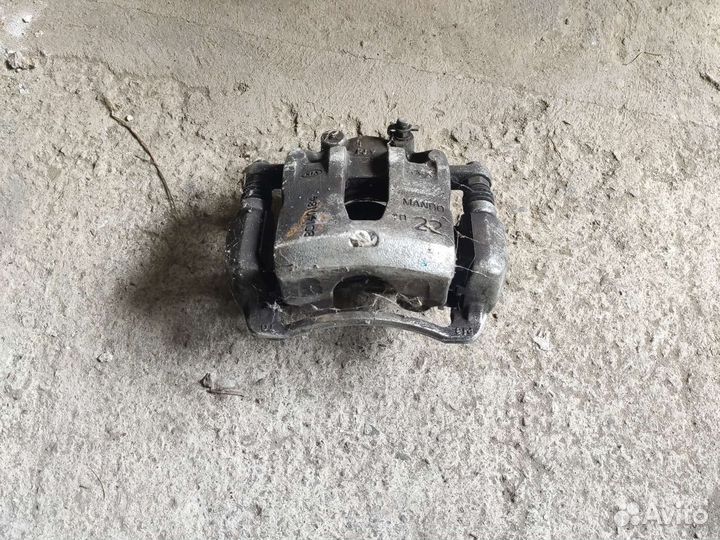 Суппорт тормозной Hyundai Solaris 2 праввй