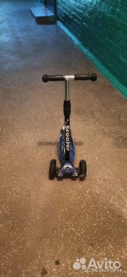 Самокат детский трехколесный