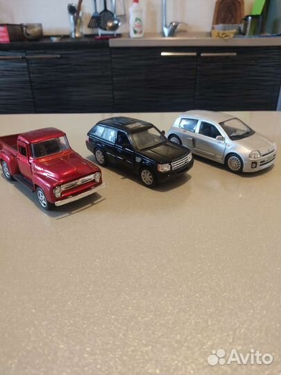 Модели автомобилей 1:32 и 1:43