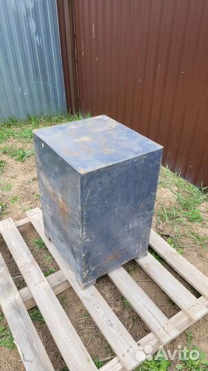 Сейф (ящик) металлический 700х500х440