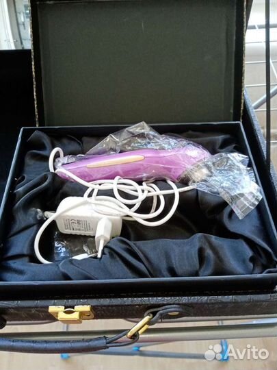 Массажёр для лица Desheli и чемоданчик Desheli