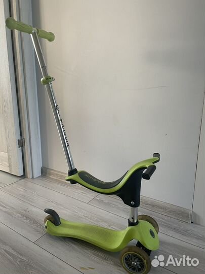 Самокат трехколесный globber