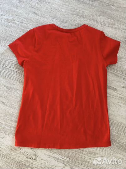 Футболка guess