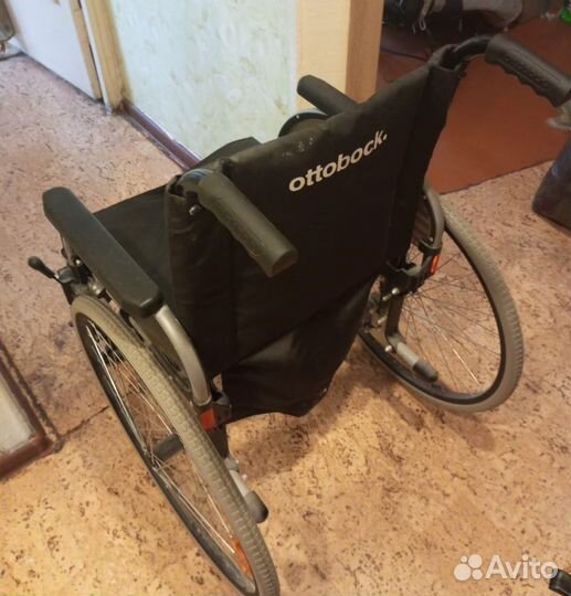 Коляска для инвалидов