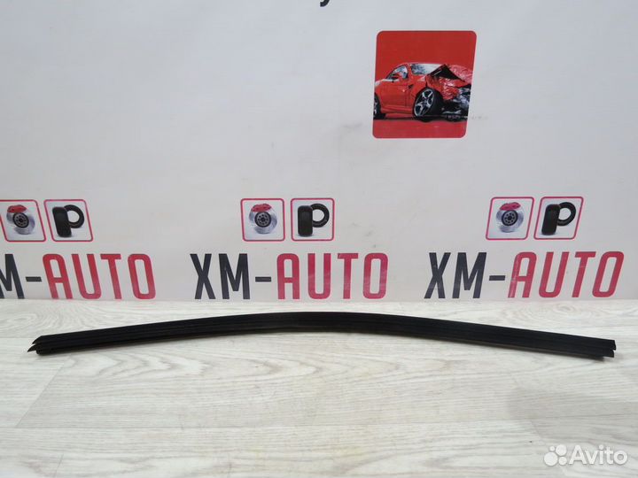 Уплотнитель стекла передний левый Hyundai Creta