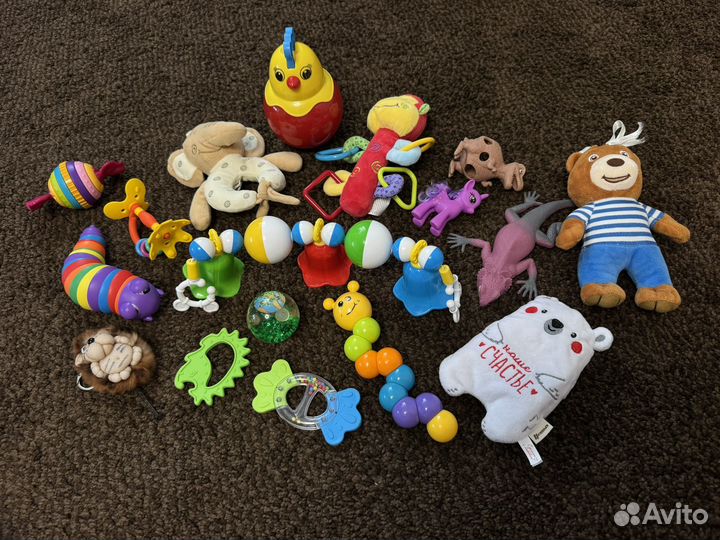 Игрушки пакетом (с первых дней)