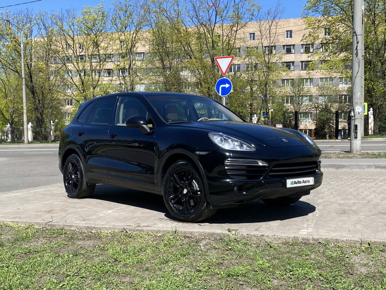 Porsche Cayenne: фото из отзыва