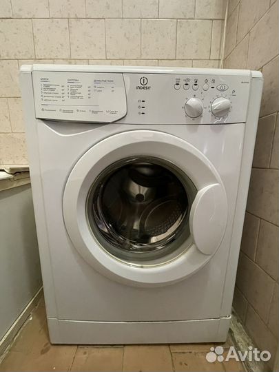 Стиральная машина Indesit wiun 102 узкая