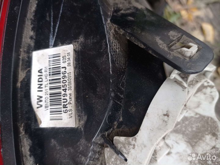 Фонарь задний volkswagen polo sedan 2015