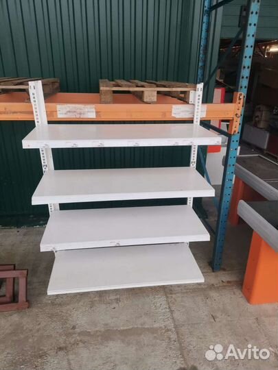 Стеллаж настенный