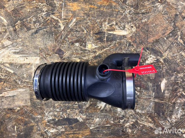 Патрубок воздушного фильтра Jaguar XF 5.0 09-15