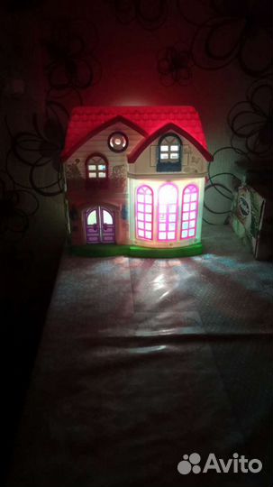 Светильник настольный