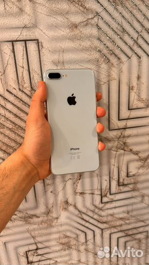 iPhone 8 Plus, 64 ГБ