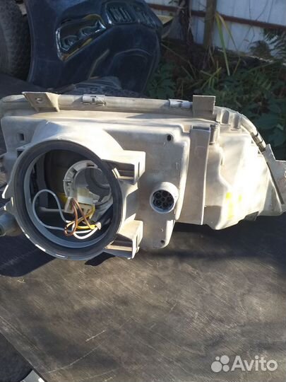 Фара опель омега А