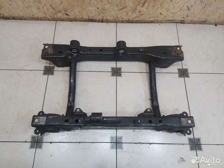 Балка (подрамник) передняя Mercedes-Benz W163