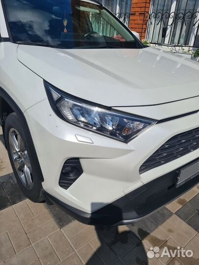 Toyota RAV4 2.0 CVT, 2021, 50 000 км