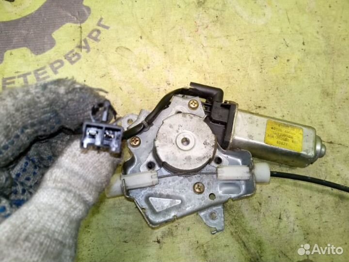 Стеклоподъемник передний левый Nissan Maxima A32