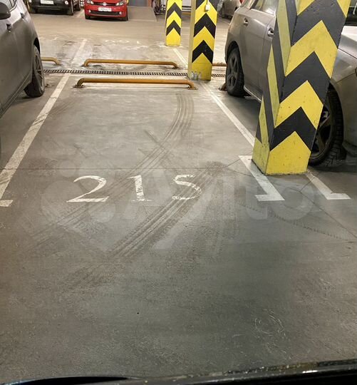 Машиноместо, 11 м²