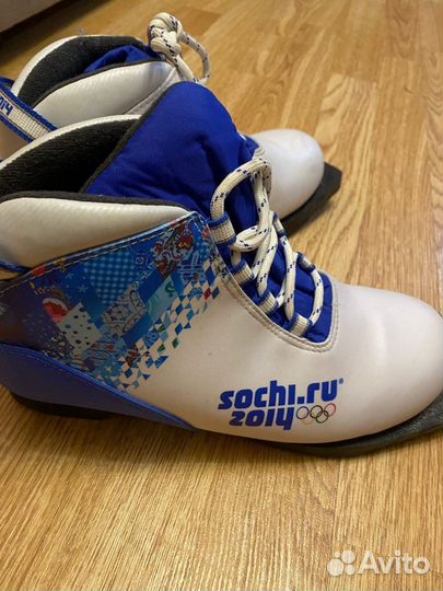 Беговые лыжи nordway вместе с ботинками