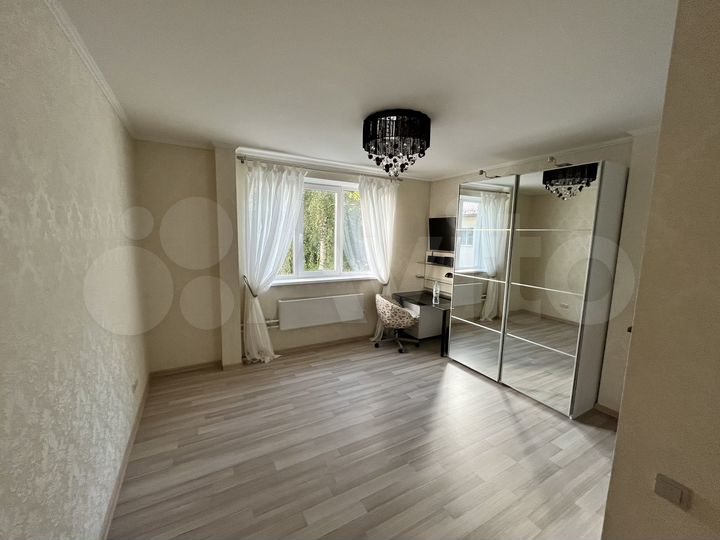 Квартира-студия, 34,7 м², 2/3 эт.