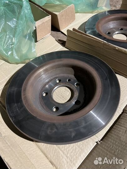 Тормозные диски задние Range Rover Evoque