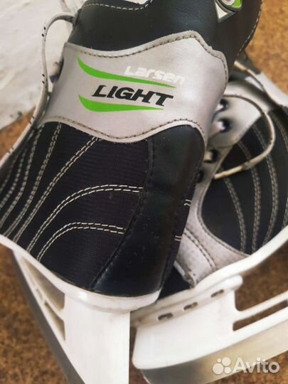 Коньки хоккейные