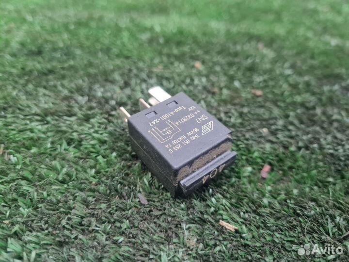 Реле VW Audi Skoda Seat 404