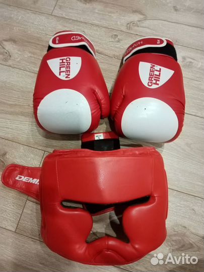 Боксерские перчатки 10 oz детские