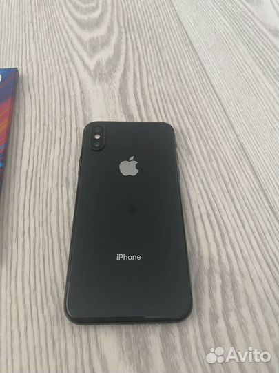 iPhone Xr, 64 ГБ