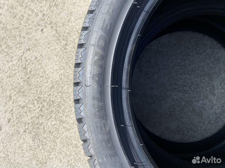 Grenlander Icedefensor Stud II 225/45 R17 94H