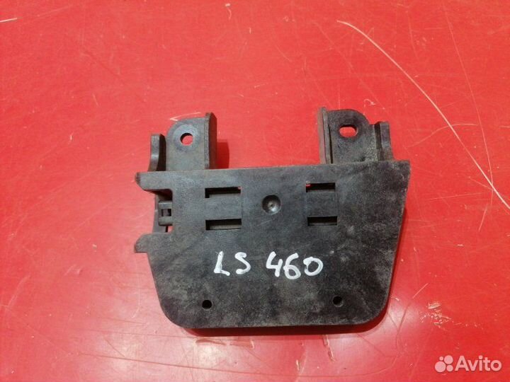 Антенна бесключевого доступа Lexus Ls XF40