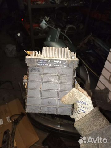 Блок управления двс Mercedes W124