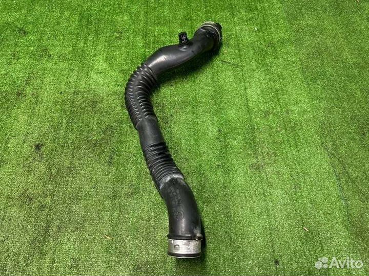 Патрубок интеркулера Bmw 1-Series E87 118D N47D20C