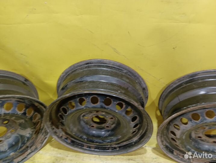 Диск колесный Nissan R16