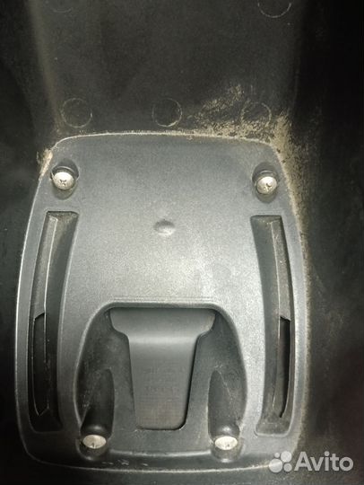 Крышка от мотора для лодки