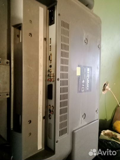 Телевизор Shivaki LCD 2610dvd