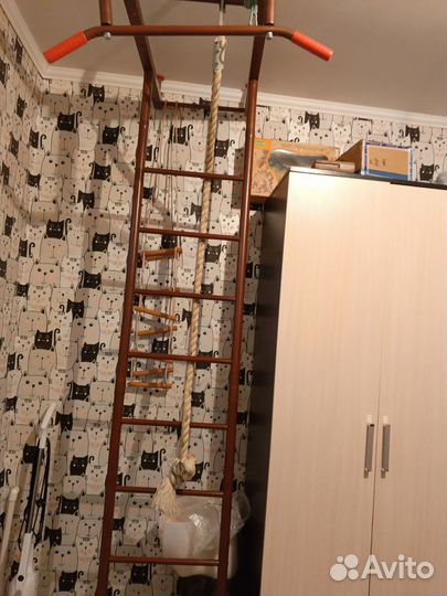 Шведсая стенка.спортивный уголок